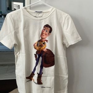 Zara t-shirt size Medium